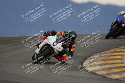 media/Jan-14-2023-SoCal Trackdays (Sat) [[497694156f]]/Turn 12 (120pm)/